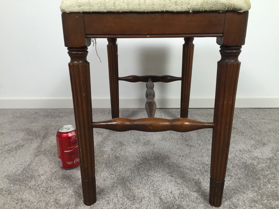 Wooden Bench Needs Reupholstering [Photo 6]