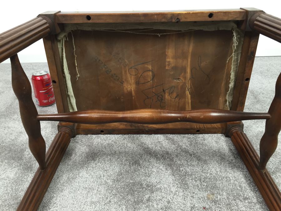 Wooden Bench Needs Reupholstering [Photo 3]