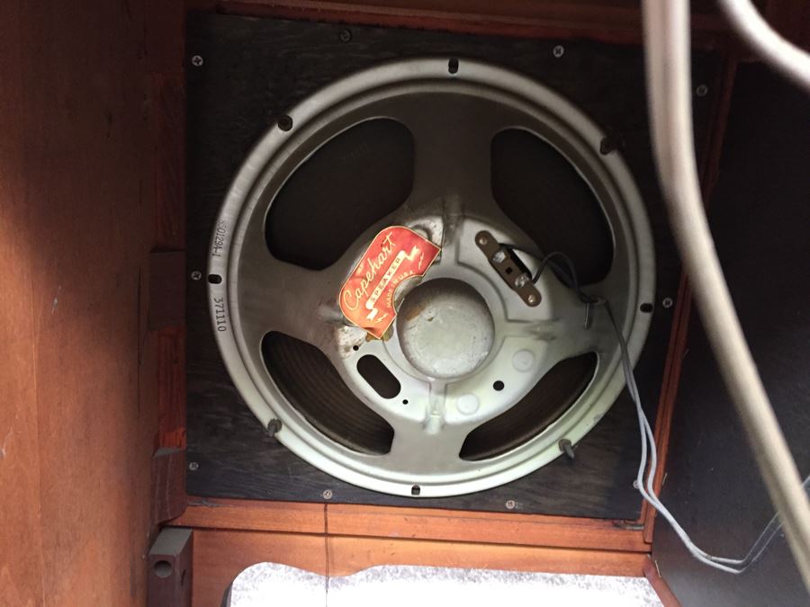 Vintage Capehart-Farnsworth Console Tube Radio With Record Player Model 1006 With Records - Platter Almost Spins Needs Servicing [Photo 36]