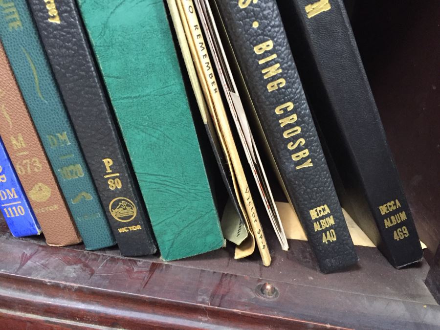 Vintage Capehart-Farnsworth Console Tube Radio With Record Player Model 1006 With Records - Platter Almost Spins Needs Servicing [Photo 17]