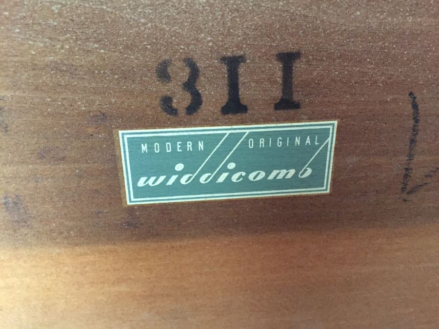 Widdicomb Mid-Century Modern Side Table On Casters [Photo 3]