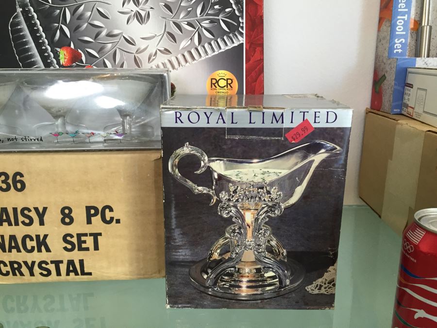 New Old Stock Tableware Kitchen Lot [Photo 4]