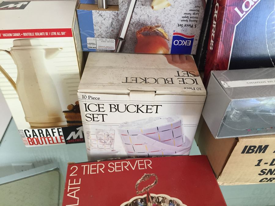 New Old Stock Tableware Kitchen Lot [Photo 8]