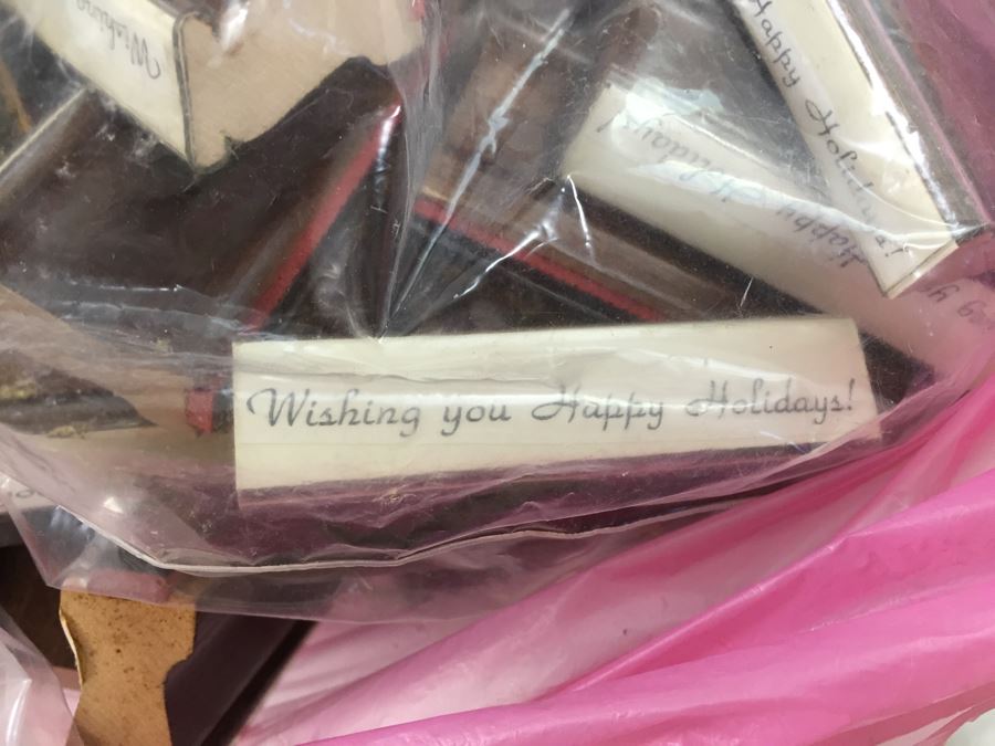 Huge Bag Filled With Various Rubber Stamps With Sayings (~100 Rubber Stamps) [Photo 5]