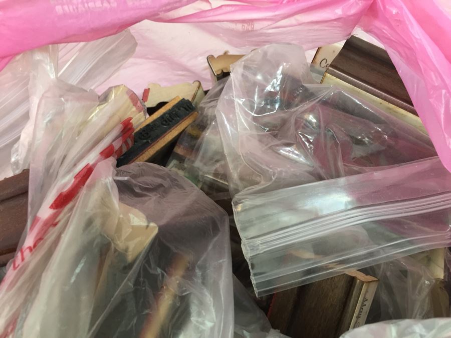 Huge Bag Filled With Various Rubber Stamps With Sayings (~100 Rubber Stamps) [Photo 8]