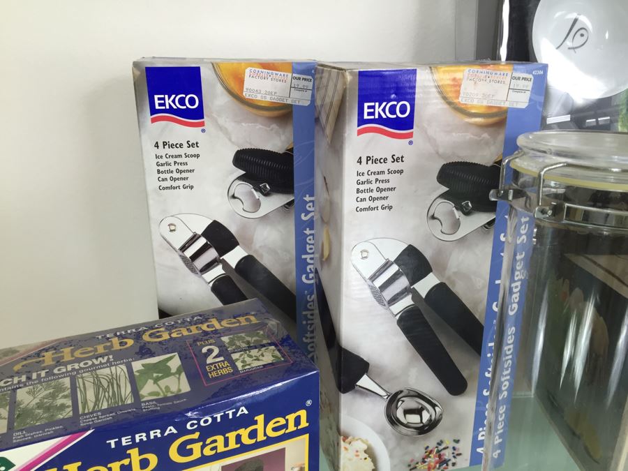 Mostly New Old Stock Tableware, Kitchen, Home Decor Lot [Photo 5]