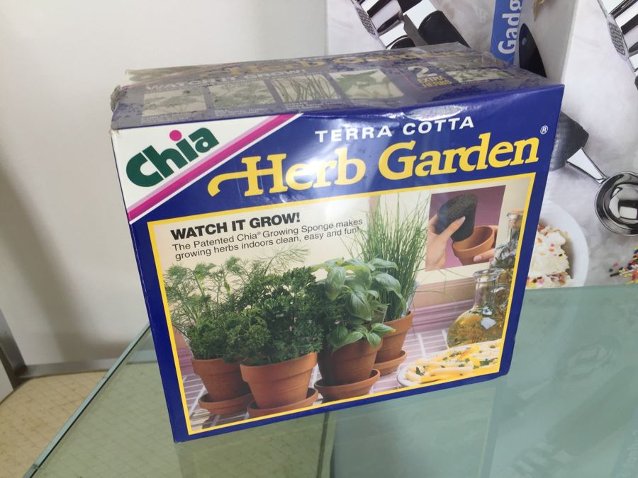 Mostly New Old Stock Tableware, Kitchen, Home Decor Lot [Photo 4]