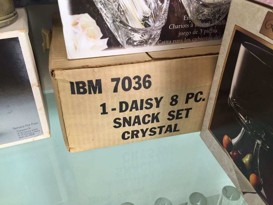 Mostly New Old Stock Tableware, Kitchen, Home Decor Lot [Photo 7]