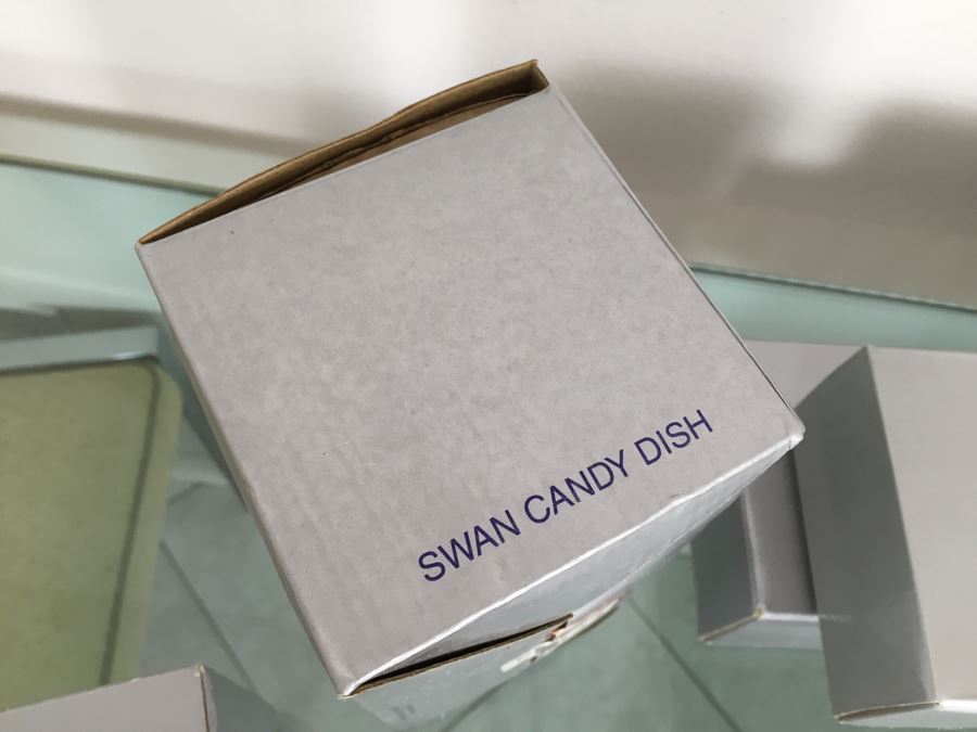 Mostly New Old Stock Tableware, Kitchen, Home Decor Lot [Photo 12]