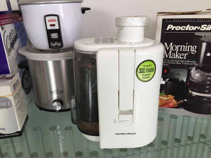 Kitchen Appliance Lot Mostly New [Photo 3]