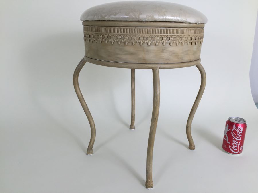Vanity Stool Chair [Photo 2]