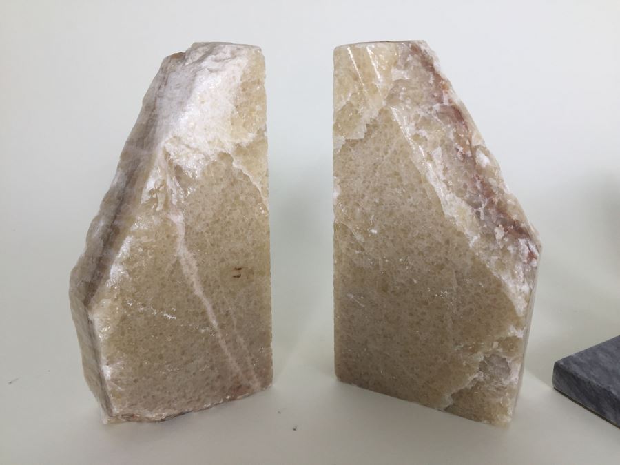 Pair Of Stone Bookends [Photo 2]