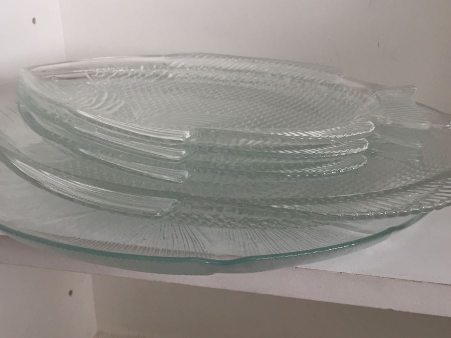 MEGA Home Decor And Crafting Lot With Candles, Stationary, Picture Frames, Candleholders, Gift Wrapping Supplies And More [Photo 68]