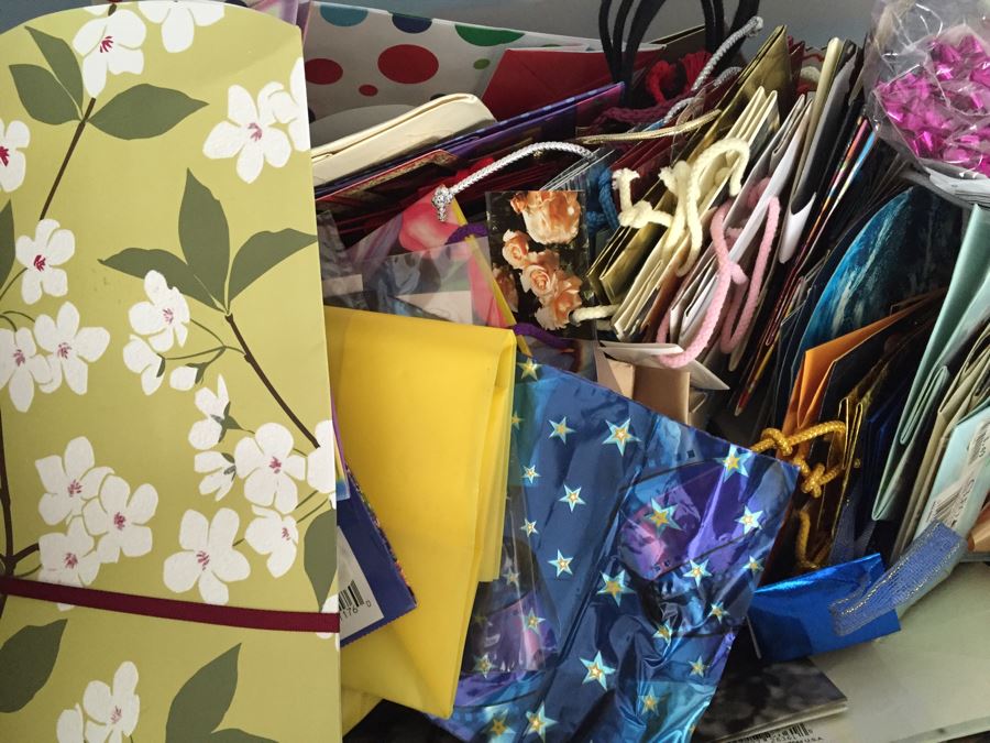 MEGA Home Decor And Crafting Lot With Candles, Stationary, Picture Frames, Candleholders, Gift Wrapping Supplies And More [Photo 49]