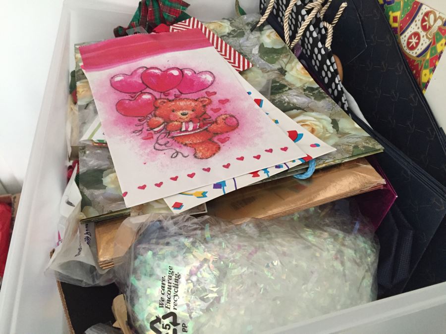 MEGA Home Decor And Crafting Lot With Candles, Stationary, Picture Frames, Candleholders, Gift Wrapping Supplies And More [Photo 44]