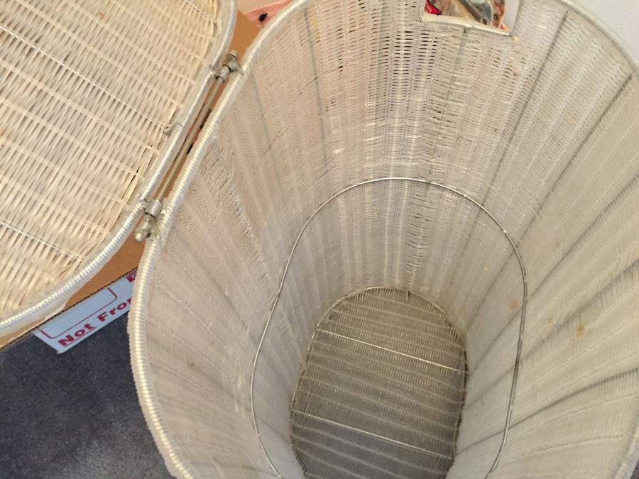 Closet Filled With Spa Related Gift Baskets For Women, New Soaps, Bath Salts, Lotions, Perfume, Hamper And More [Photo 28]