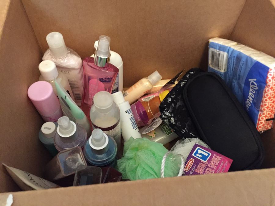 Closet Filled With Spa Related Gift Baskets For Women, New Soaps, Bath Salts, Lotions, Perfume, Hamper And More [Photo 23]