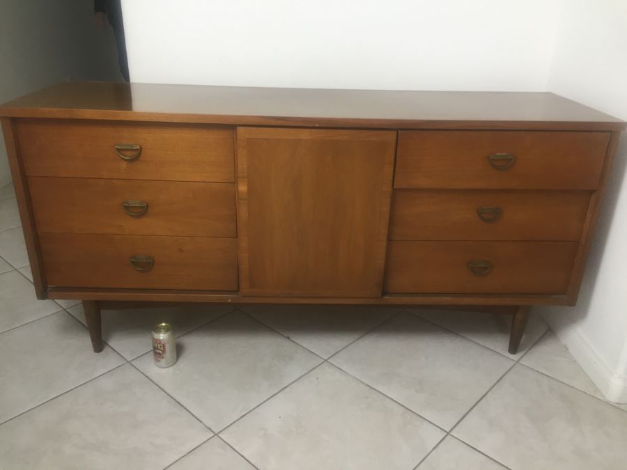 Mid-Century Modern Ward Furniture Mfg Co Dresser Chest Of Drawers Plus Matching Mirror Not Photographed [Photo 11]