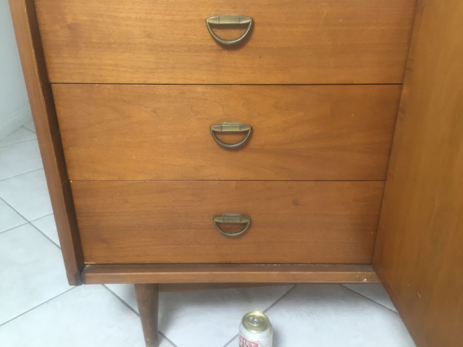 Mid-Century Modern Ward Furniture Mfg Co Dresser Chest Of Drawers Plus Matching Mirror Not Photographed [Photo 9]