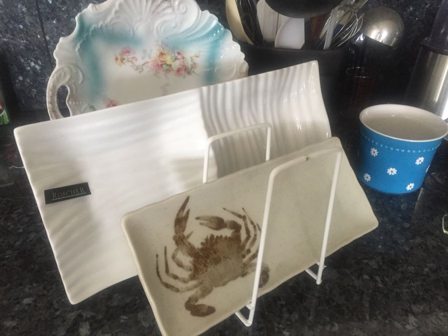 Kitchen Lot Featuring Glass, Utensils And Knife Sets [Photo 2]