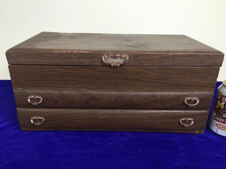 Vintage Tabletop Jewelry Box With 2-Drawers Filled With Costume Jewelry [Photo 4]