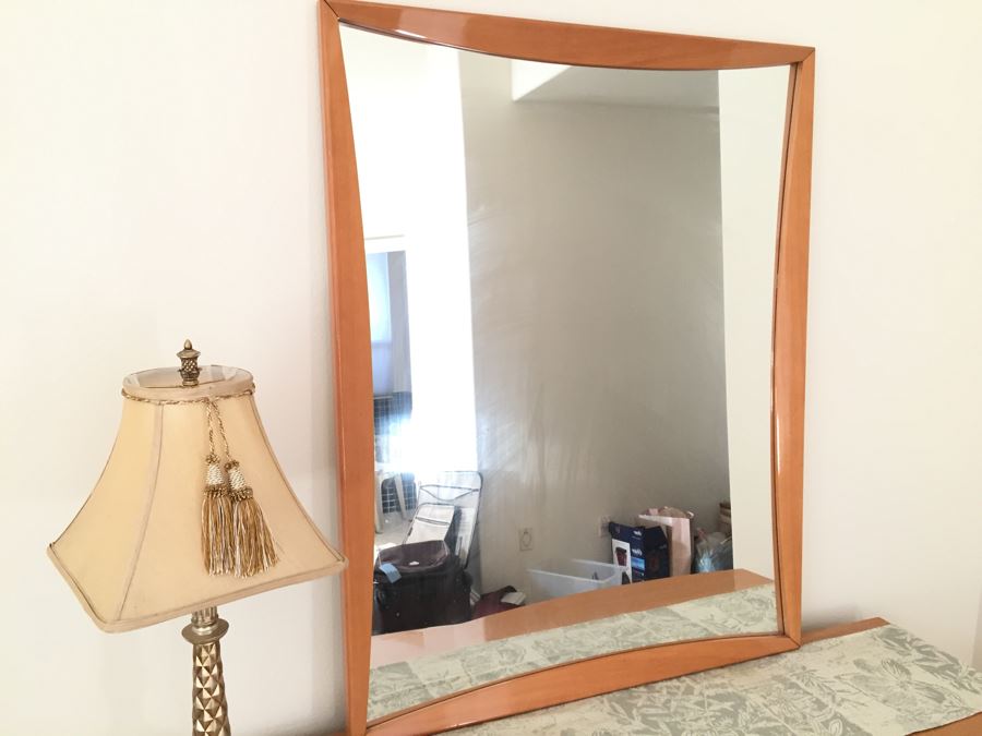 6-Piece Bedroom Set With 6-Drawer Dresser And Mirror, (2) Nightstands, Armoire And Cal King Bed With Mattress And Linens [Photo 9]