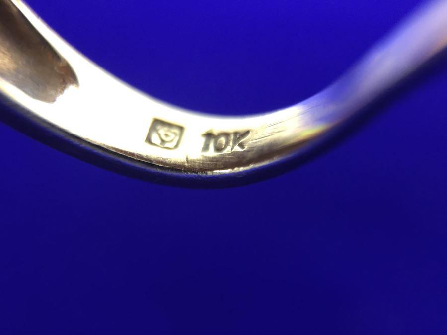 10K Gold Ring Missing One Stone [Photo 14]