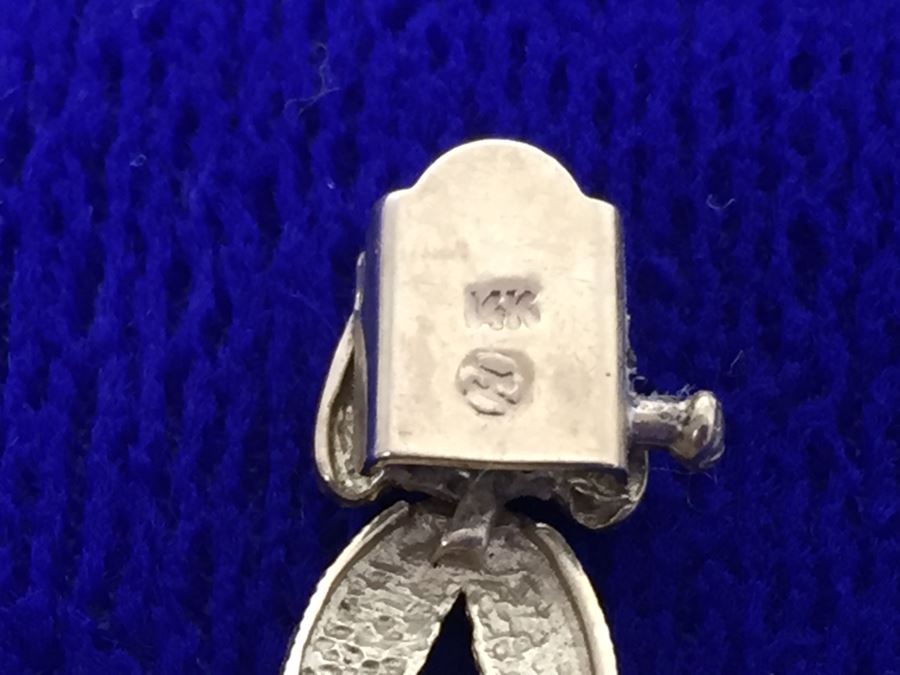 14K Women's Bracelet With Butterfly Motif 10g $230MV [Photo 11]