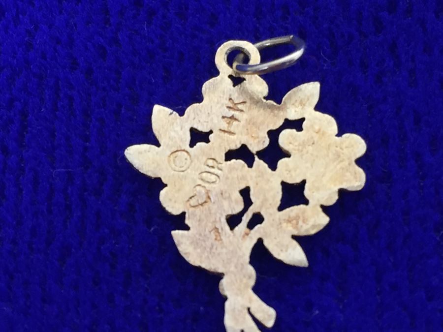 Collection Of 14K Gold Pendants 4g $92MV [Photo 3]