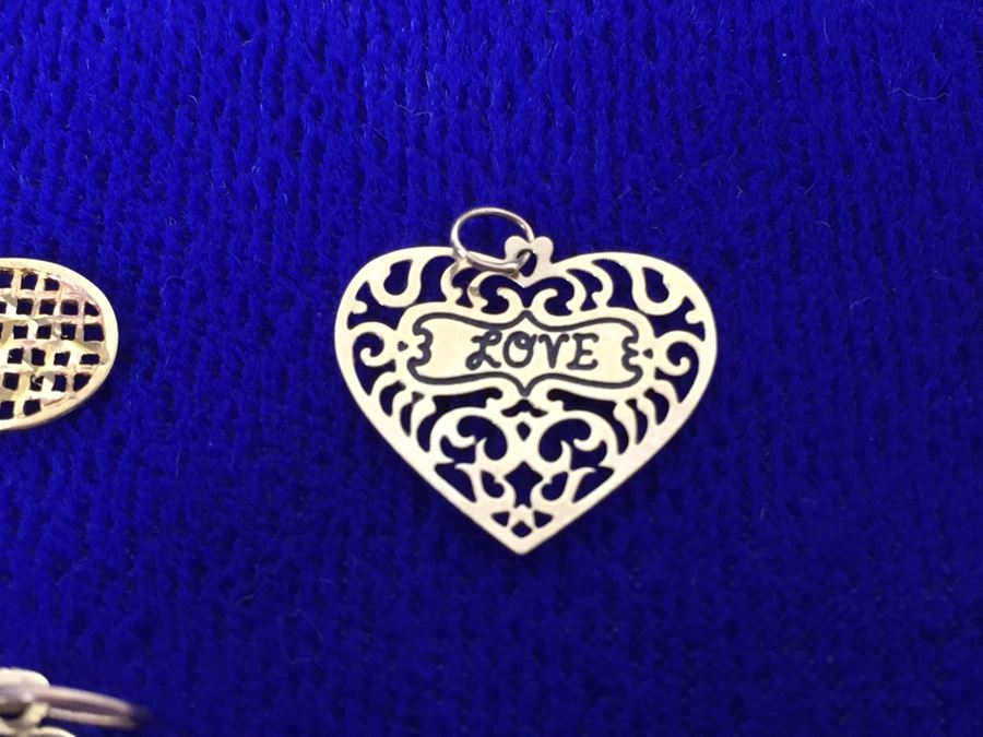 Collection Of 14K Gold Pendants 4g $92MV [Photo 6]