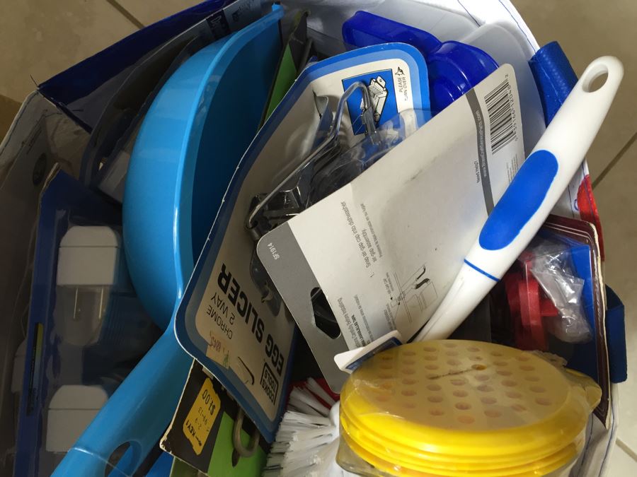 Box And Bag Mystery Lot Filled With Mostly New Items [Photo 7]