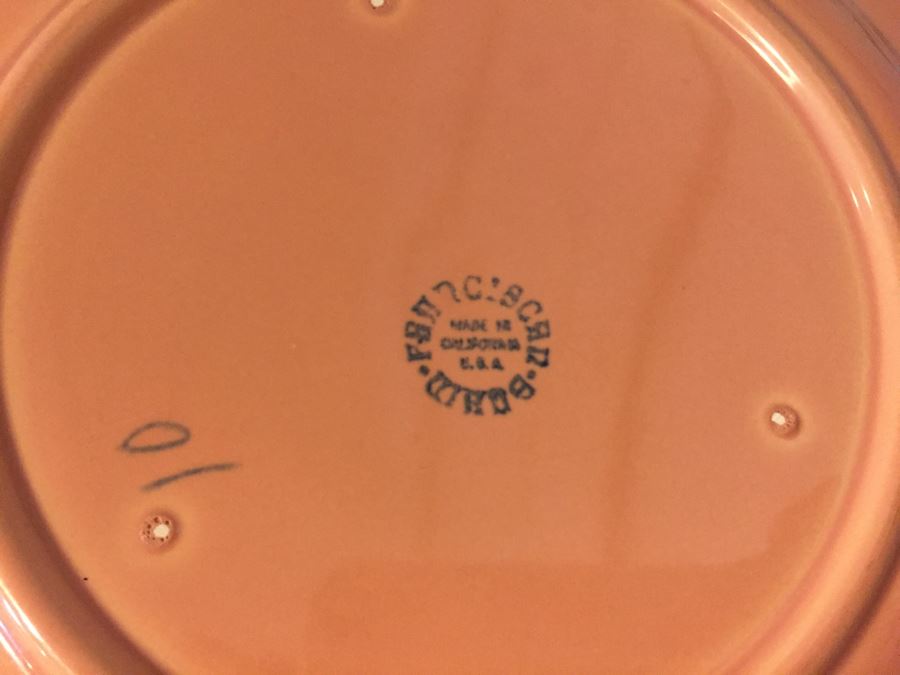 Various Kitchen Related Items In Cabinet [Photo 3]