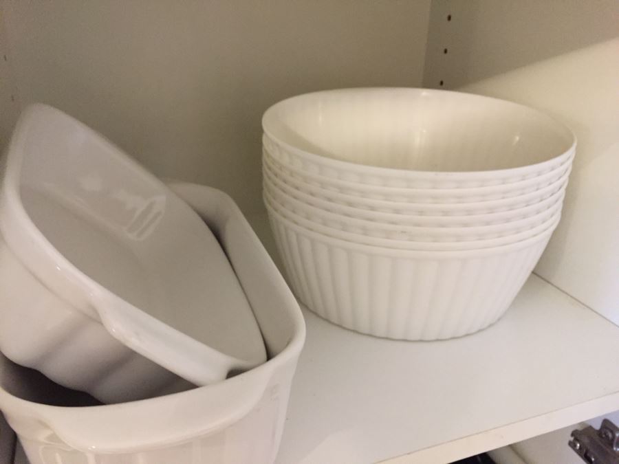 Various Kitchen Related Items In Cabinet [Photo 10]