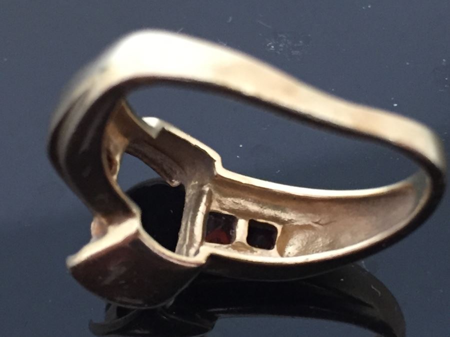 JUST ADDED - 10k Gold Ring Missing Center Stone 3g $49MV [Photo 10]