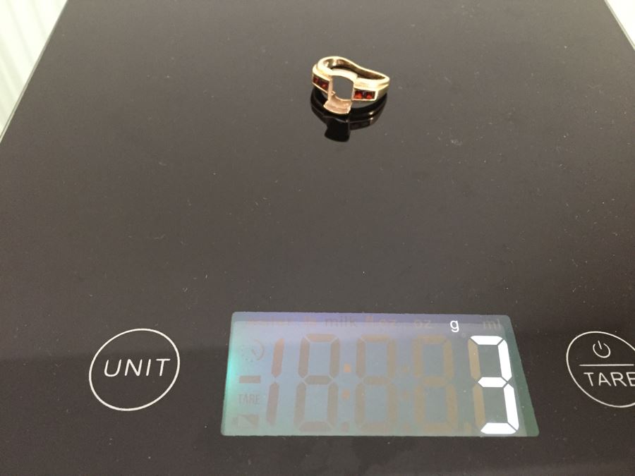 JUST ADDED - 10k Gold Ring Missing Center Stone 3g $49MV [Photo 4]