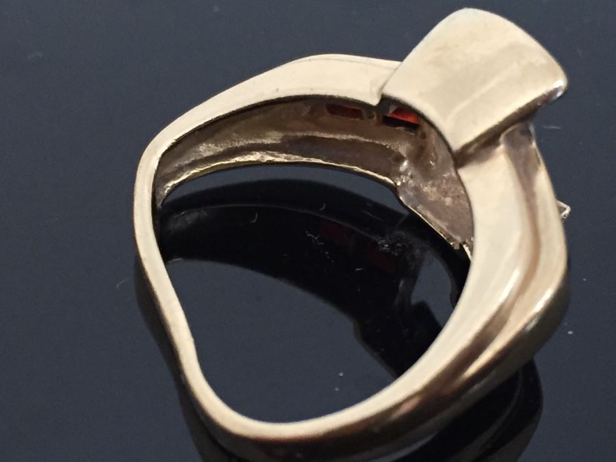 JUST ADDED - 10k Gold Ring Missing Center Stone 3g $49MV [Photo 9]