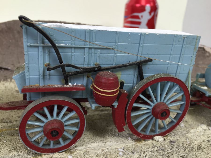 Large Scale Model Of Horses With Wagons Depicting 1883-1888 Furnace Creek - Mojava, Calif. Trek Of 162 Miles 10 Days - 136 Deg F - 150 Deg F  Wagons [Photo 12]