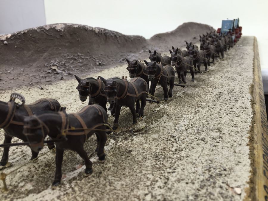 Large Scale Model Of Horses With Wagons Depicting 1883-1888 Furnace Creek - Mojava, Calif. Trek Of 162 Miles 10 Days - 136 Deg F - 150 Deg F  Wagons [Photo 14]