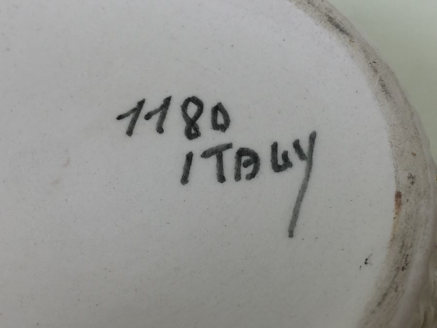 Italian Hand Painted Covered Dish [Photo 8]