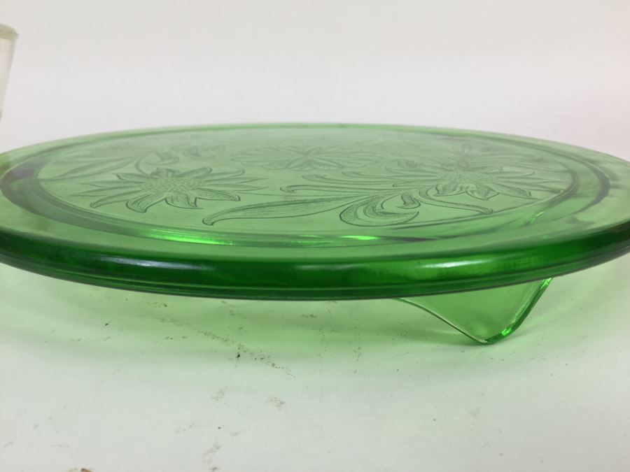 Vintage Green Glass Trivet And Clear Glass Bowl [Photo 5]