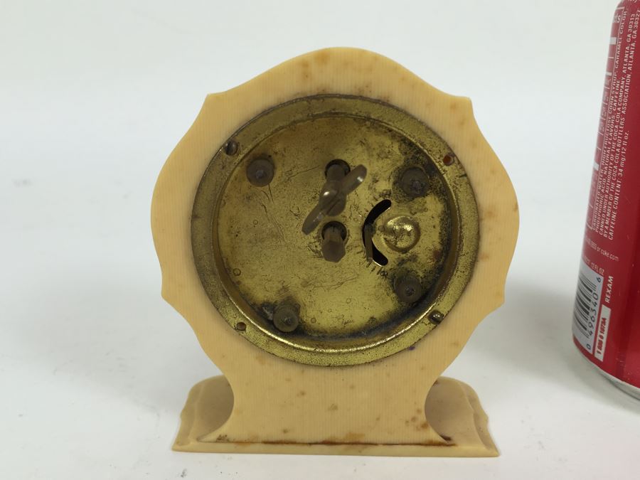 Vintage Celluloid Desk Clock By The New Haven Clock Co [Photo 6]