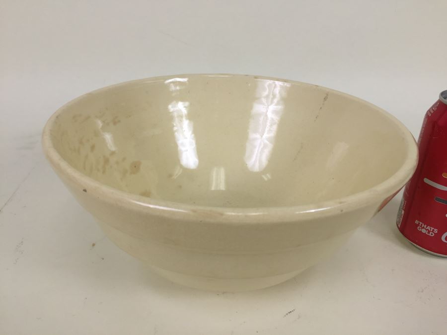 White USA Pottery Bowl [Photo 5]