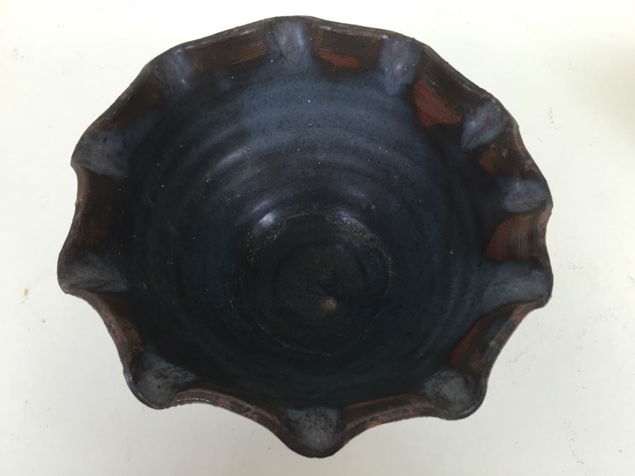 Mid-Century 1968 Flutted Pottery Signed Steve Books Minor Chips On Rim [Photo 14]