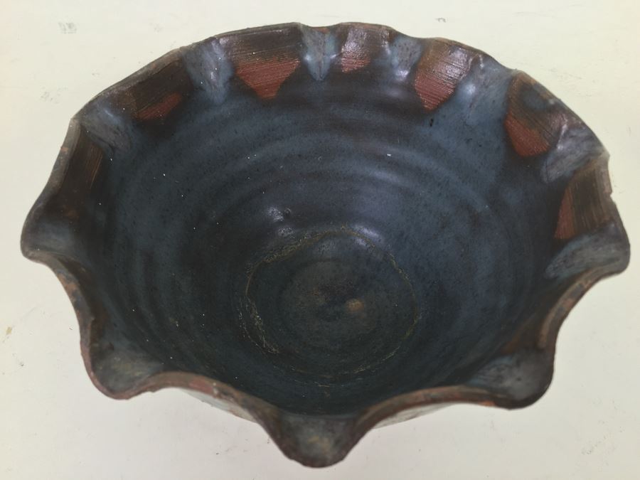 Mid-Century 1968 Flutted Pottery Signed Steve Books Minor Chips On Rim [Photo 6]