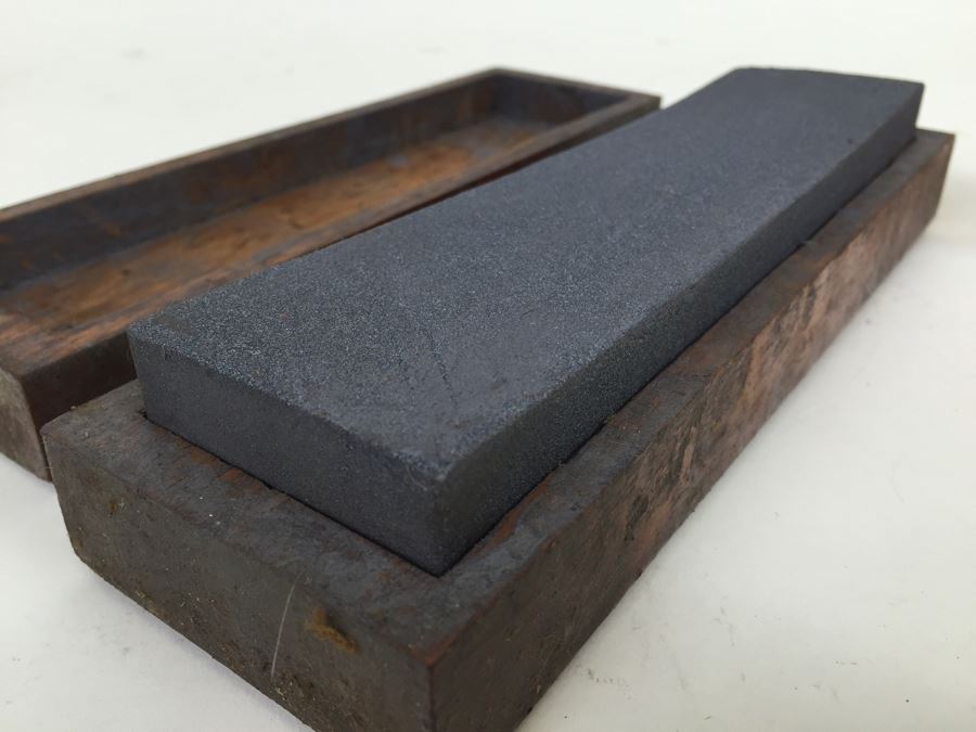 Vintage Sharpening Stone With Box [Photo 6]