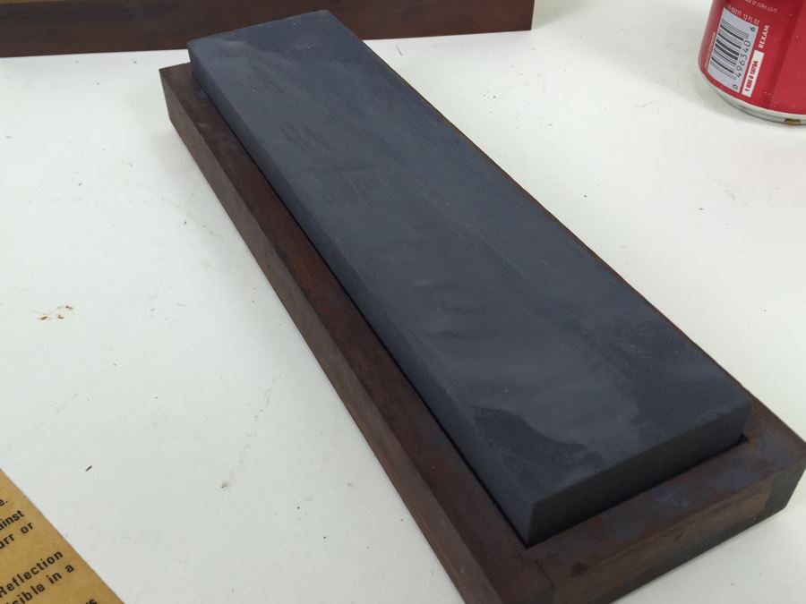 Vintage Gerber Silicone Carbide Sharpening Stone In Walnut Box [Photo 3]