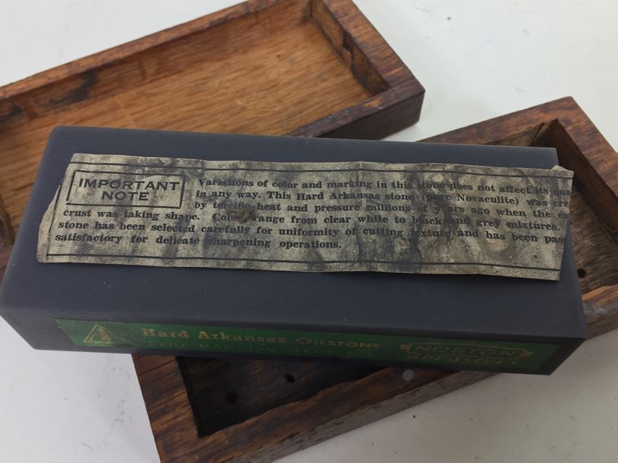 Vintage Lot Of Sharpening Stones With Boxes 2 Are Norton Abrasives [Photo 10]
