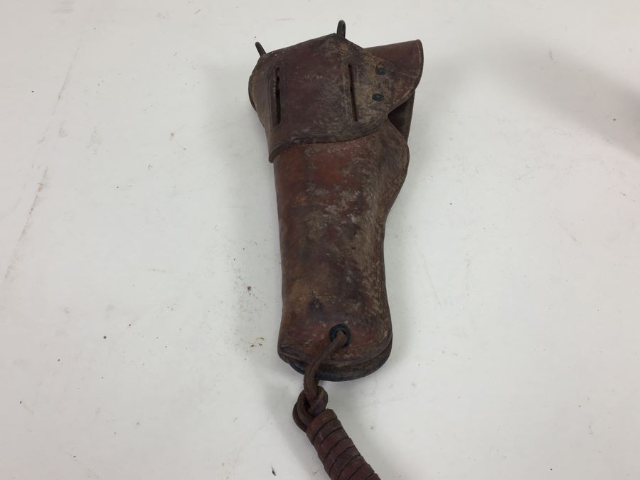 Harpham Brothers Vintage Leather US Gun Holster [Photo 8]