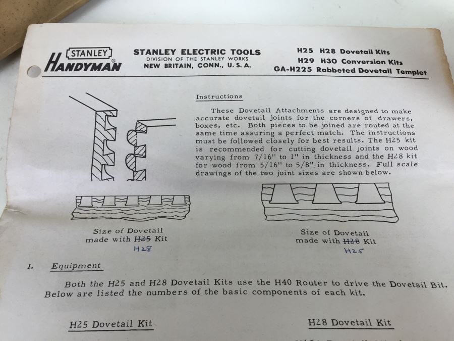 Stanley Electric Tools Dovetail Kit In Box [Photo 3]