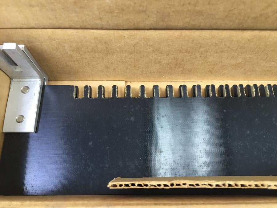 Stanley Electric Tools Dovetail Kit In Box [Photo 6]